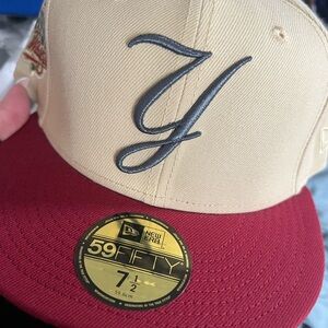 New York Yankees New Era Beige and Red Fitted Cap
